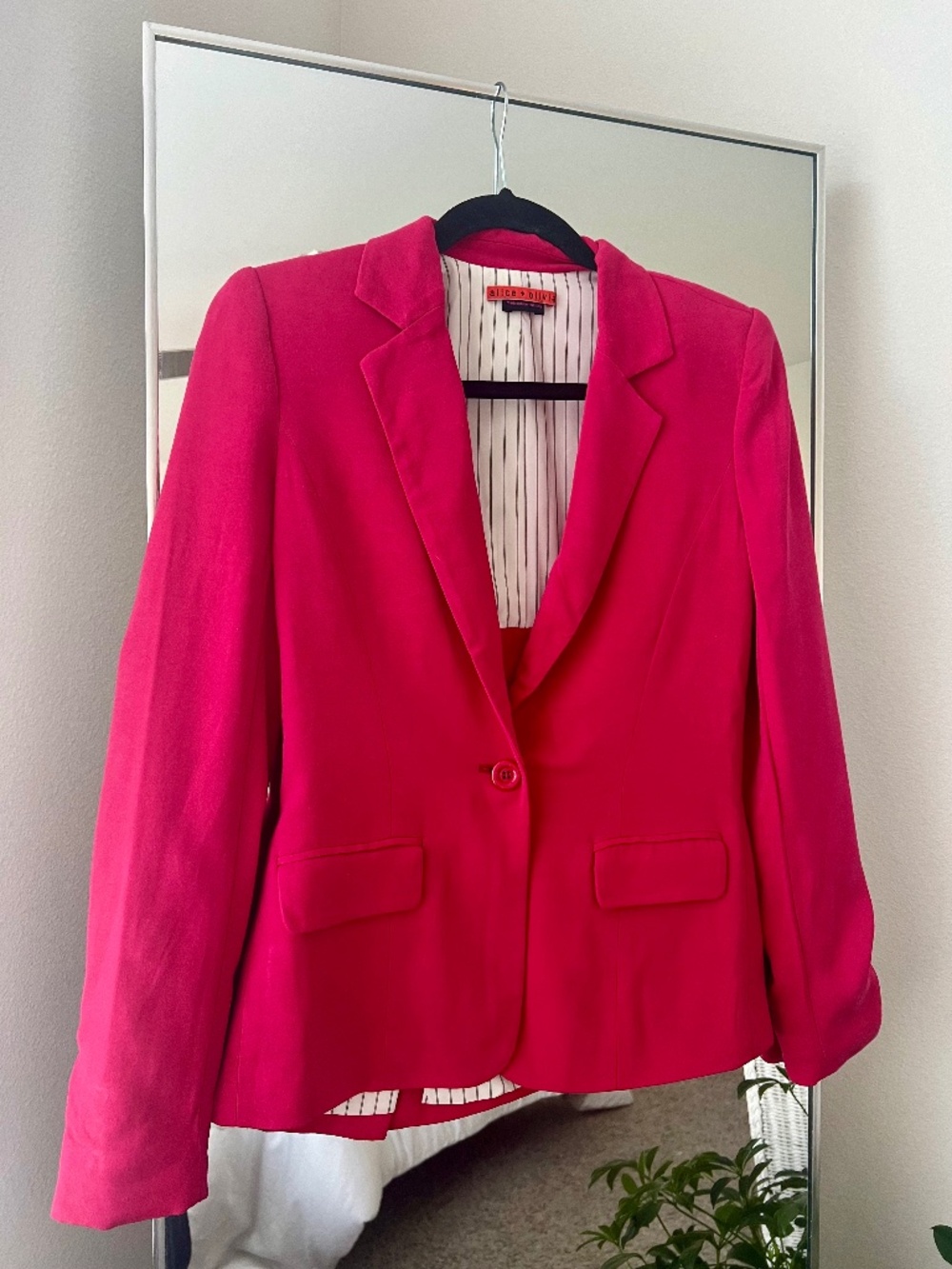 Vintage Made in NYC Alice + Olivia Magenta Blazer with Striped Lining: XS